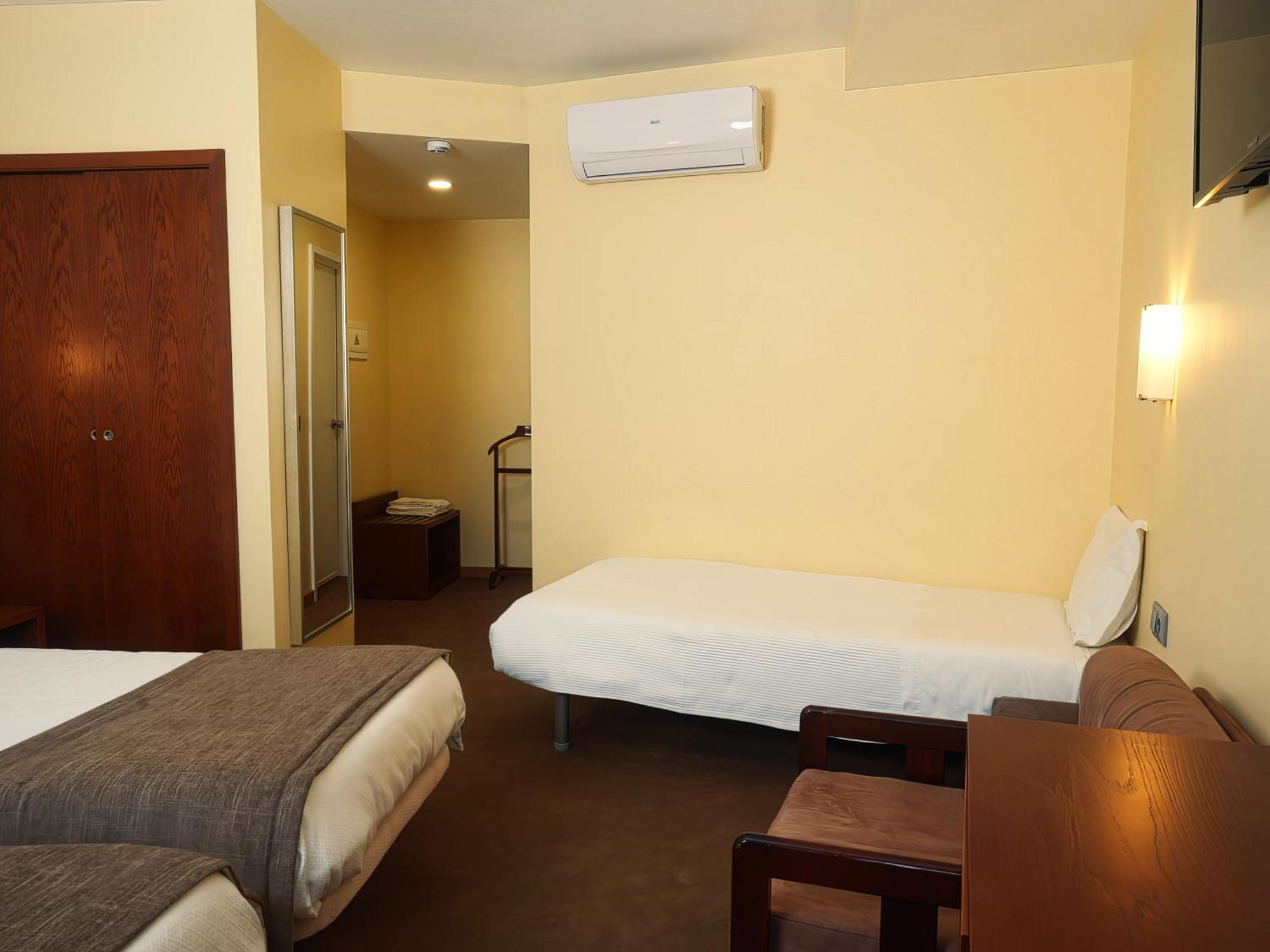 Hotel Sao Francisco Leiria Bagian luar foto
