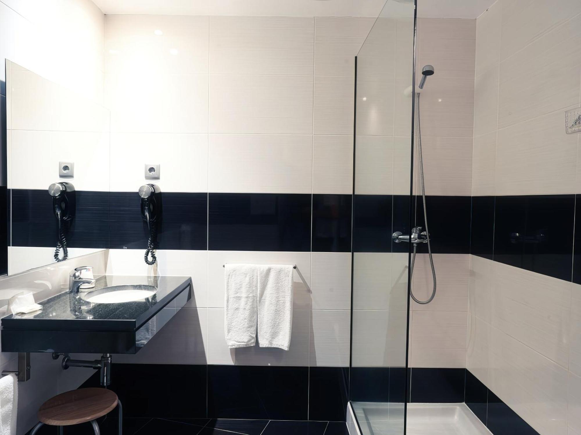 Hotel Sao Francisco Leiria Bagian luar foto
