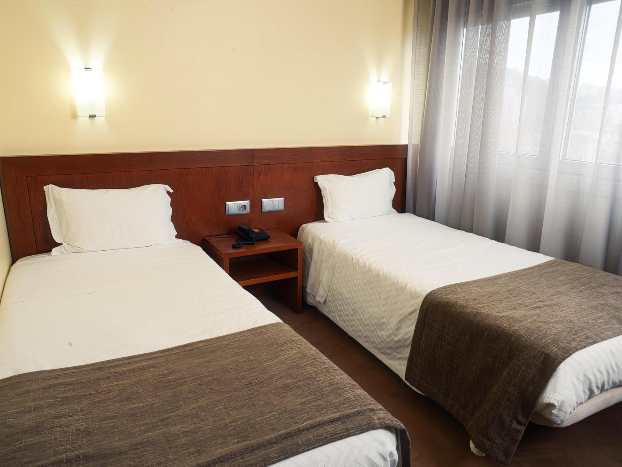 Hotel Sao Francisco Leiria Bagian luar foto