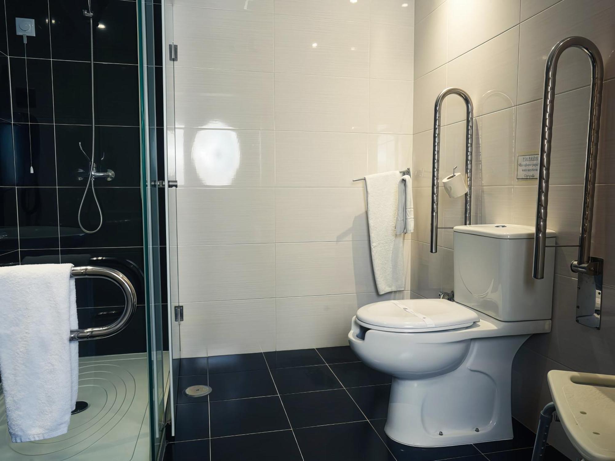 Hotel Sao Francisco Leiria Bagian luar foto