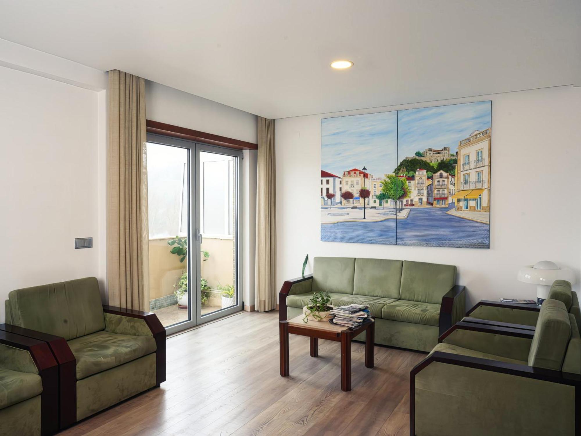 Hotel Sao Francisco Leiria Bagian luar foto